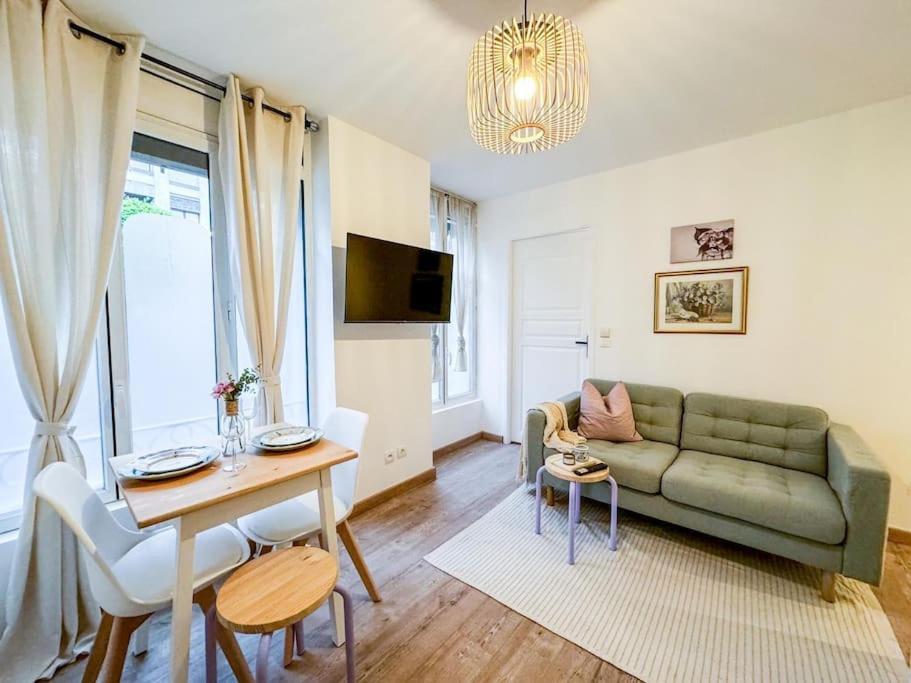 Confortable T2 - Plein Centre Тарб Екстер'єр фото